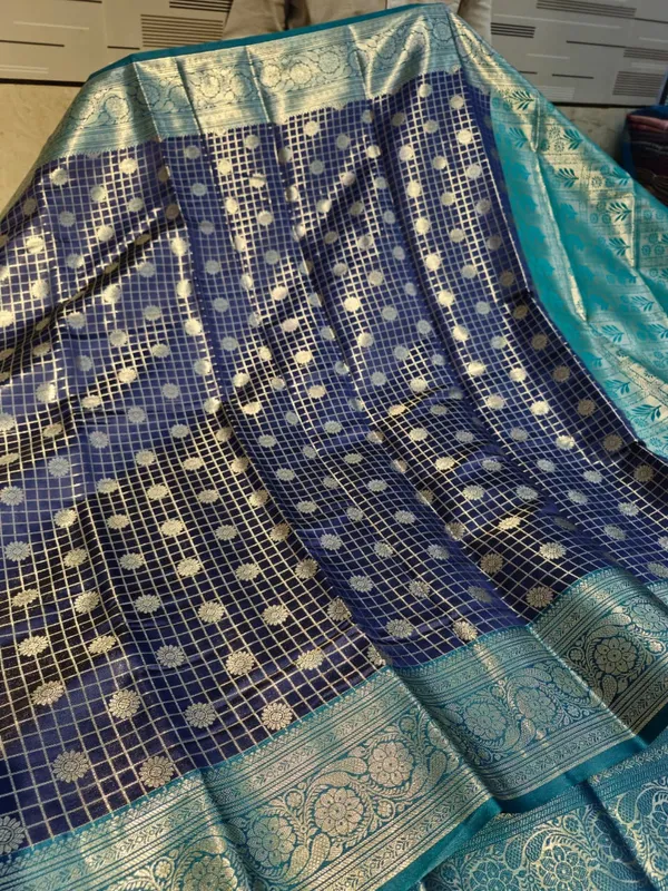 Blue_Karishma_Silk_Woven_Checked_Saree_For_Women