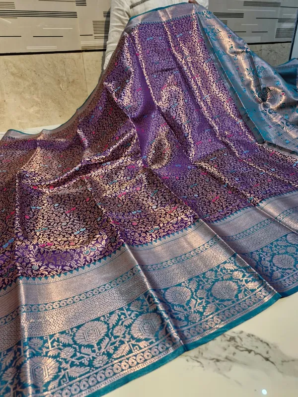 Purple_Karishma_Silk_Floral_Paisley_Woven_Saree_For_Women