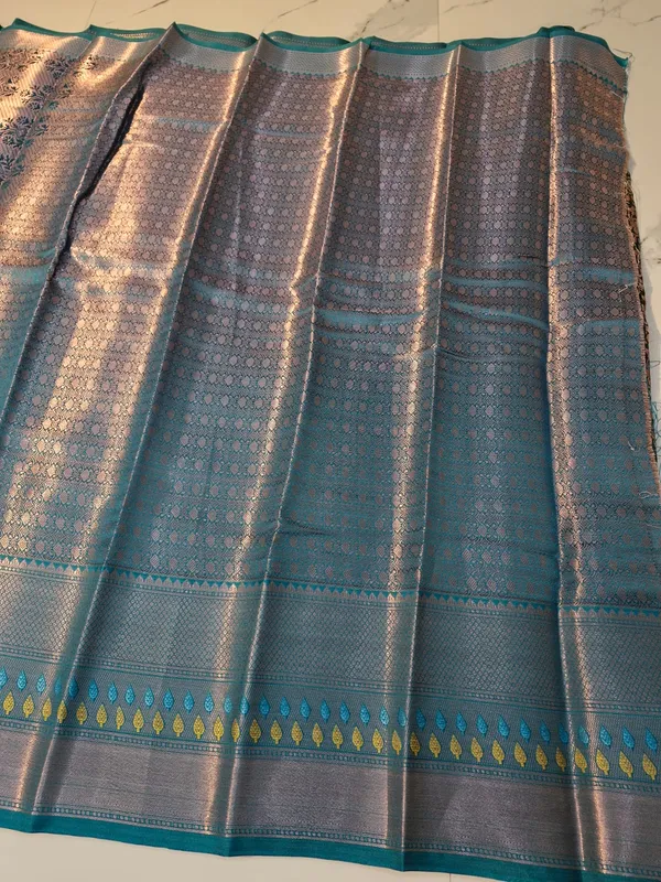 Green_Karishma_Silk_Woven_Floral_Saree_For_Women