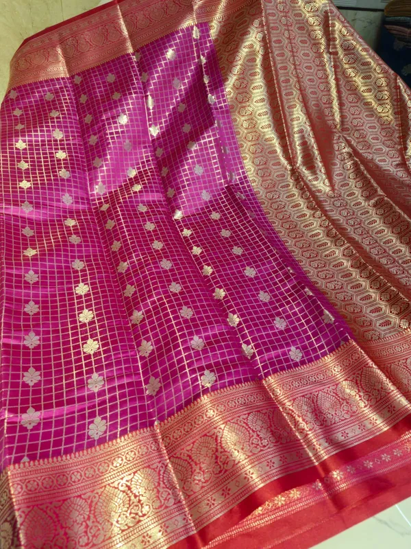 Pink_Karishma_Silk_Woven_Zari_Saree_For_Women