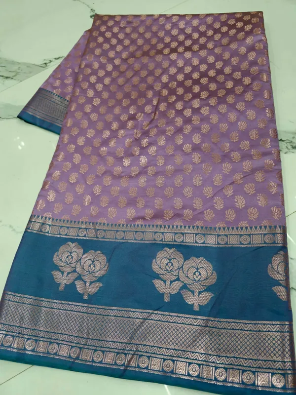 Purple_Silk_Zari_Woven_Floral_Border_Kanjivaram_Saree_For_Women