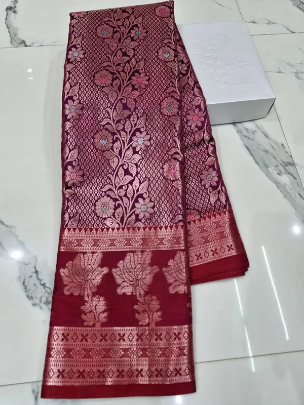 Kanchivaram_Meenakari_Silk_Zari_Woven_Banarasi_Saree_For_Women