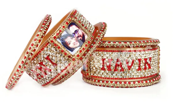 Womens_Kangan_Set
