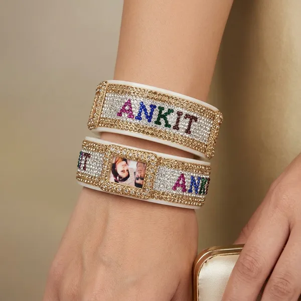 Womens_Name_Photo_Kangan_Set