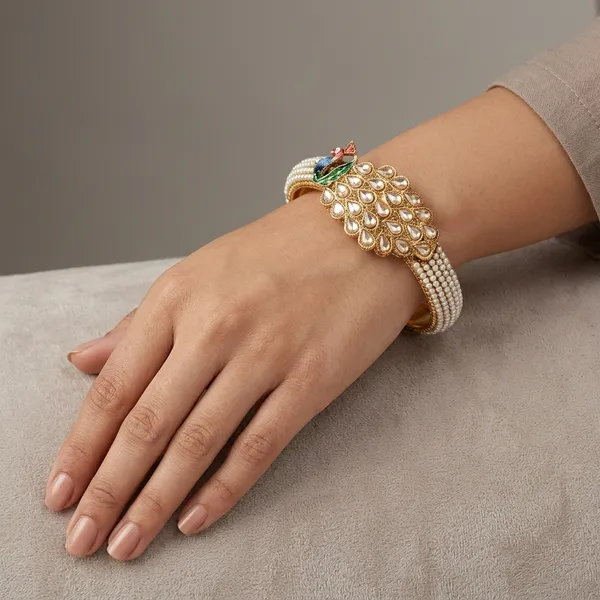 Pearl_Antique_Gold_Plated_Peacock_Design_Bangle