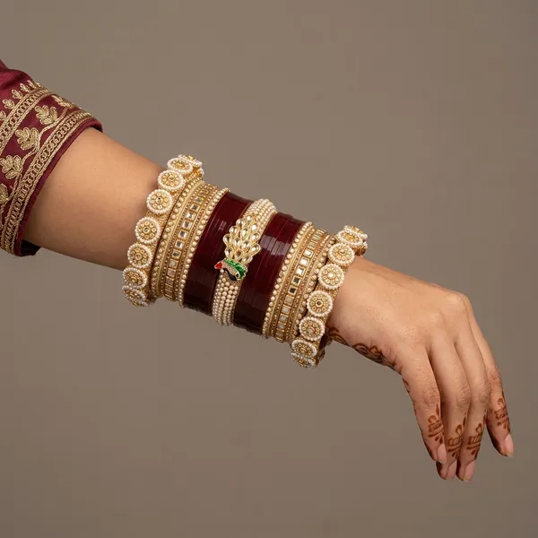 Peacock_Chooda_Set_Gokru_Bangles