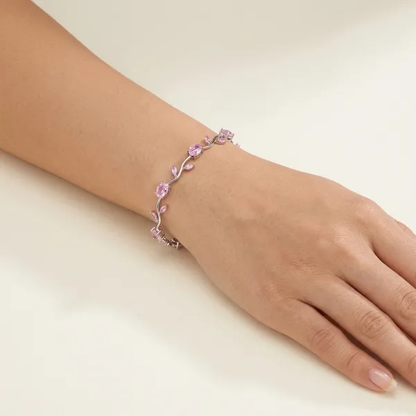 Gold_Plated_Floral_Bracelet_For_Women