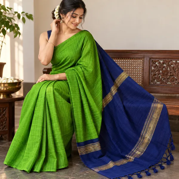 Green_Blue_Pure_Soft_Cotton_Handloom_Saree_For_Women