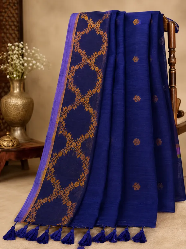 Black_Handloom_Soft_Cotton_Golden_Lavender_Border_Saree_For_Women