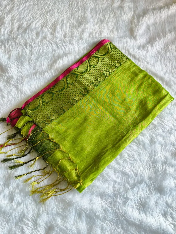 Parrot_Green_Tissue_Cotton_Zari_Border_Saree_For_Women