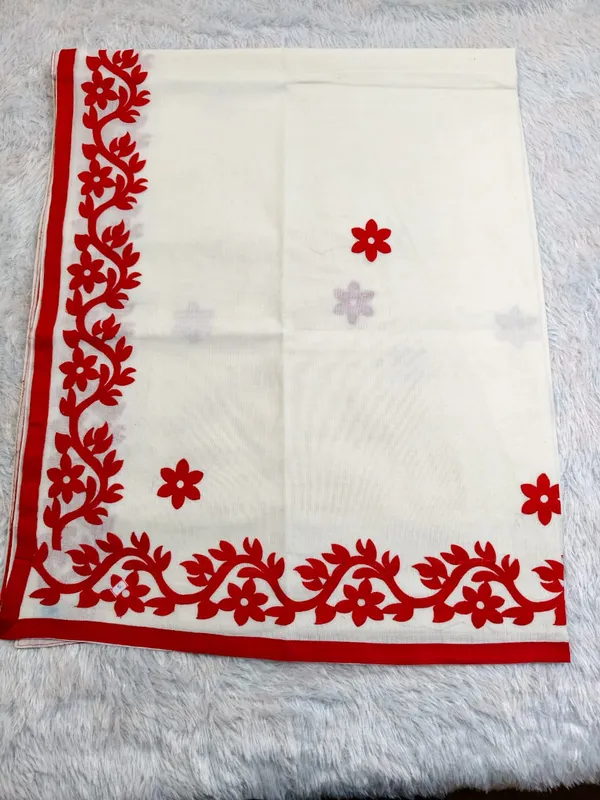 White_Soft_Cotton_Applique_Work_Saree_For_Women