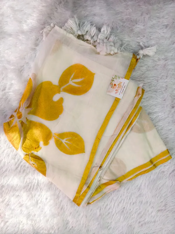 White_Mul_Cotton_Hand_Painted_Floral_Saree_For_Women