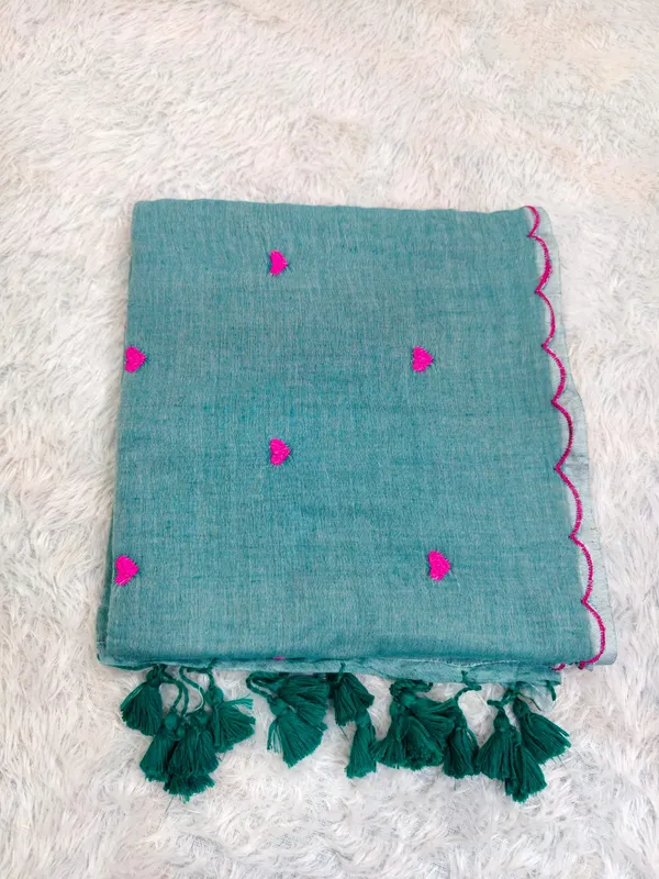 Teal_Green_Mul_Cotton_Heart_Embroidery_Saree_For_Women
