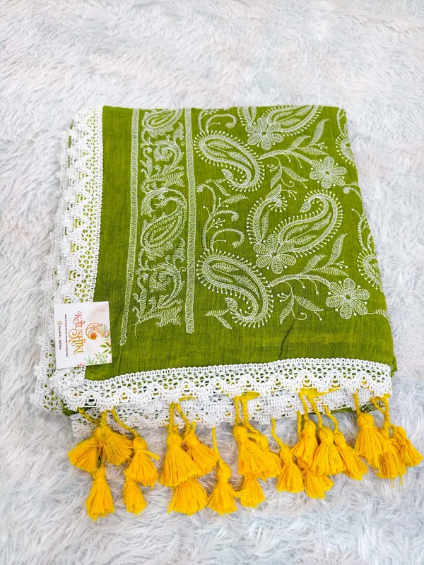 Olive_Green_Mul_Cotton_Chikankari_Saree_For_Women