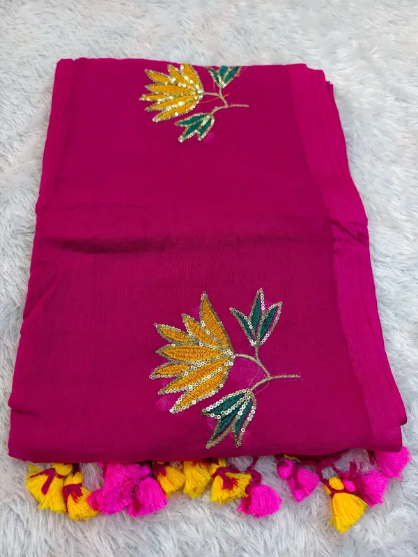 Rani_Pink_Pure_Mul_Cotton_Lotus_Embroidery_Saree_For_Women