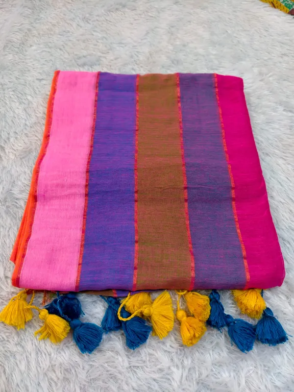 Multicolor_Pure_Mul_Cotton_Golden_Stripes_Saree_For_Women