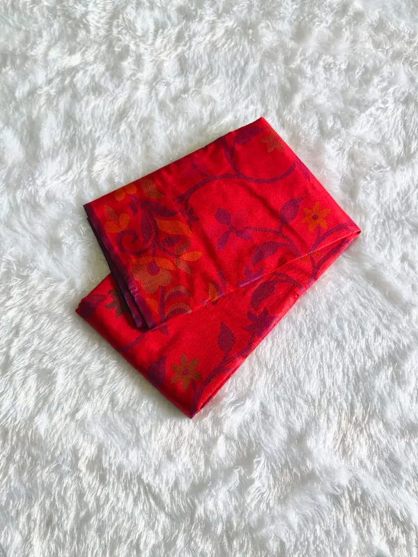 Red_Pure_Matka_Silk_Saree_For_Women