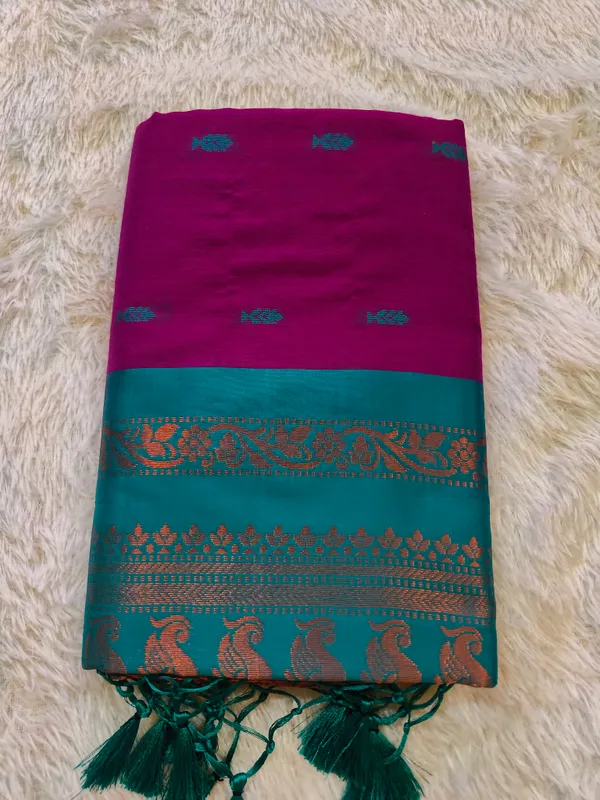 Royal_Wine_Purple_Cotton_Gadwal_Zari_Border_Saree_For_Women