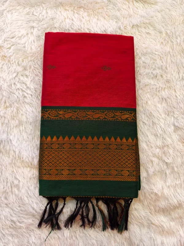 Brick_Red_Pure_Gadwal_Cotton_Golden_Zari_Border_Saree_For_Women