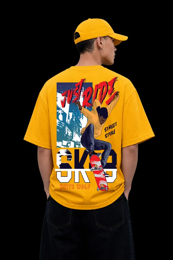 Street_Style_Skateboard_Oversized_T-Shirt