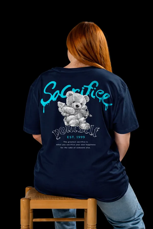 Sacrifice_Yourself_Women_Oversized_T-Shirt