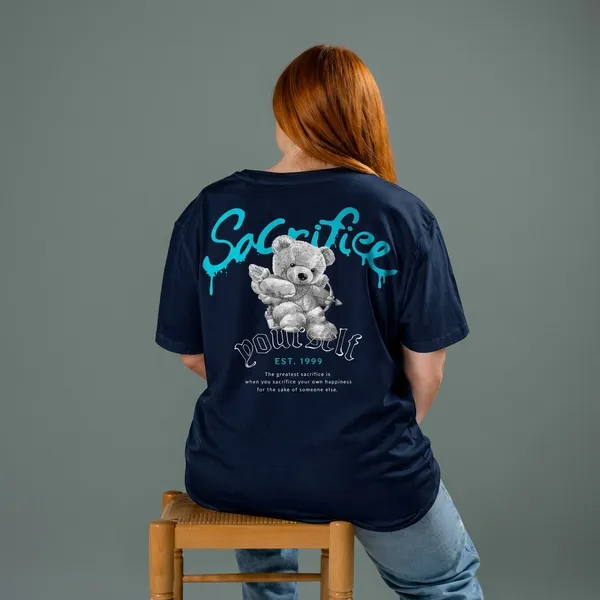 Sacrifice_Yourself_Women_Oversized_T-Shirt
