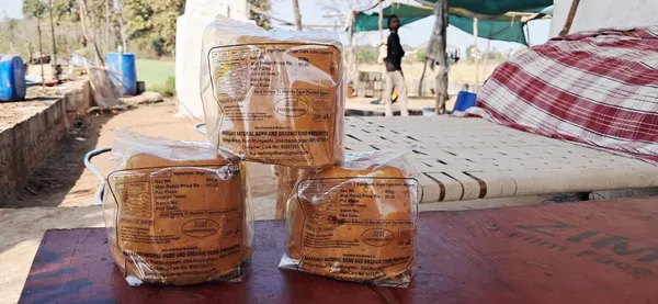 Jaggery_Natural_Sugarcane_Jaggery_Blocks