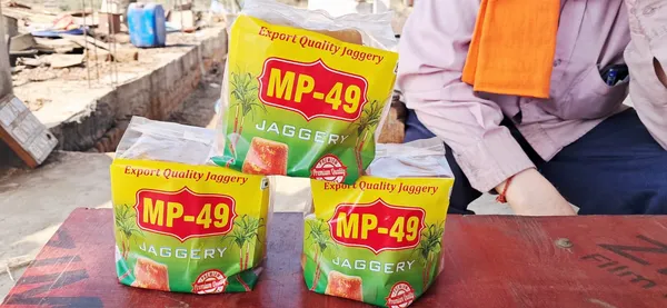 Jaggery_Natural_Sugarcane_Jaggery_Blocks