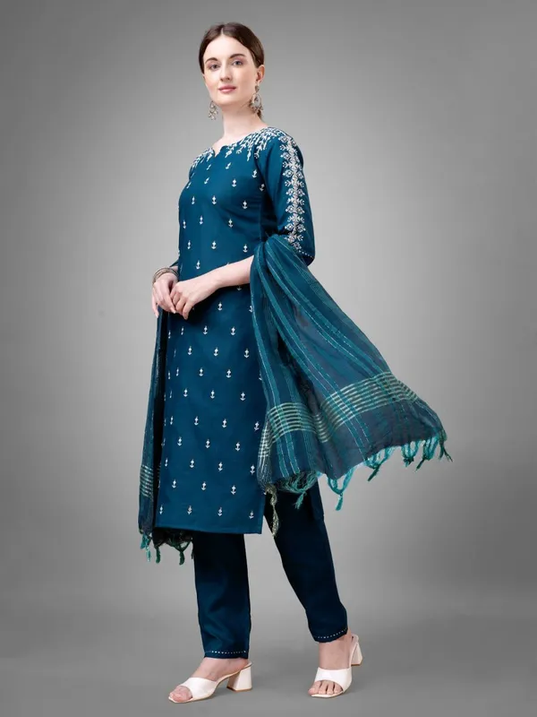 Oxn_Women_Kurta_Palazzo_Dupatta_Set