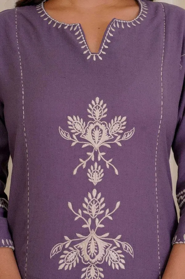 Oxn_Women_Embroidered_Straight_Kurta_Set_(Purple)