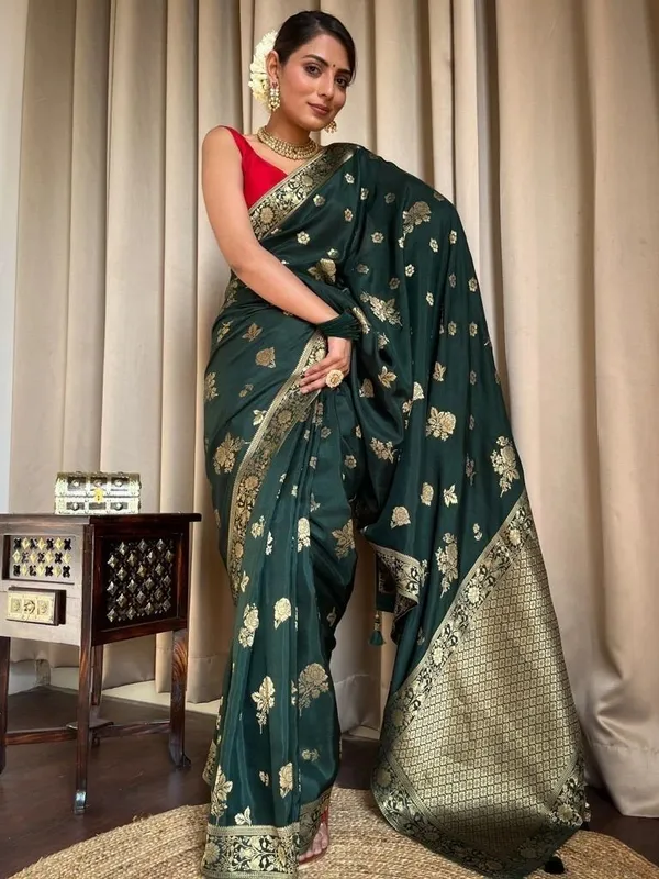 Oxin_Woven_Banarasi_Jacquard_Saree_(Green)