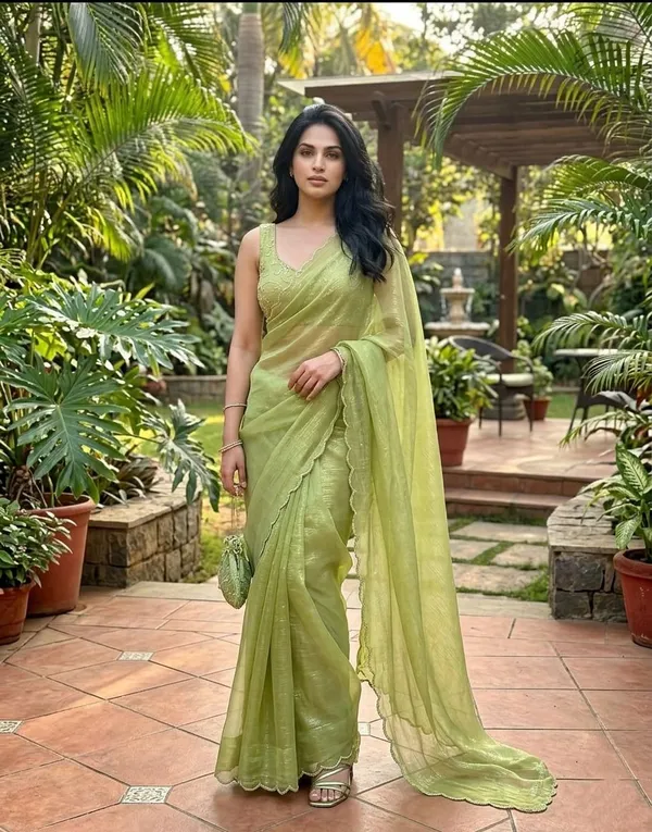 Oxin_Printed_Banarasi_Jacquard_Saree_(Light_Green)