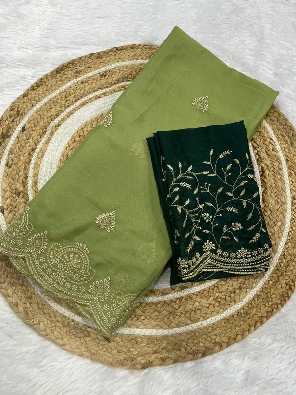 Oxin_Embroidered,_Embellished_Daily_Wear_Jacquard,_Cotton_Silk_Saree_(Green)