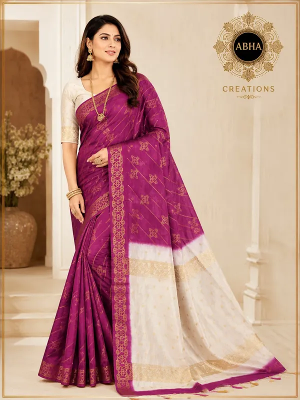 Purple_Silk_Golden_Zari_Border_Traditional_Saree_For_Women