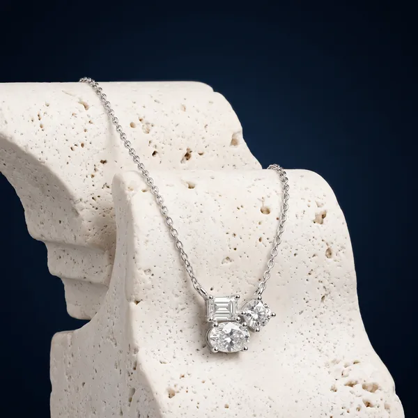 Silver_Sterling_Silver_Multi_Cut_Diamond_Cluster_Pendant_Necklace_For_Women