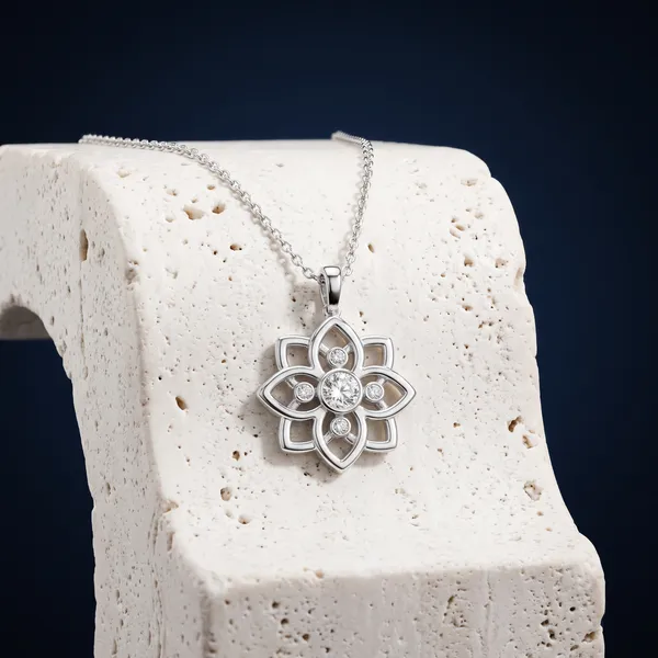 Silver_Sterling_Silver_Floral_Cutout_Stone_Pendant_Necklace_For_Women
