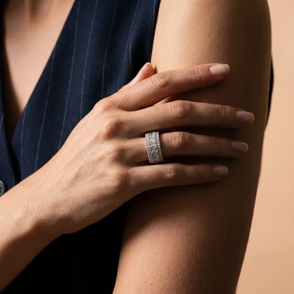 White_Sterling_Silver_Princess_Cut_Studded_Eternity_Ring_For_Women