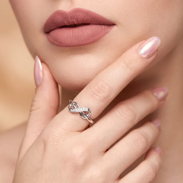 Silver_Sterling_Silver_Infinity_Knot_Studded_Ring_For_Women