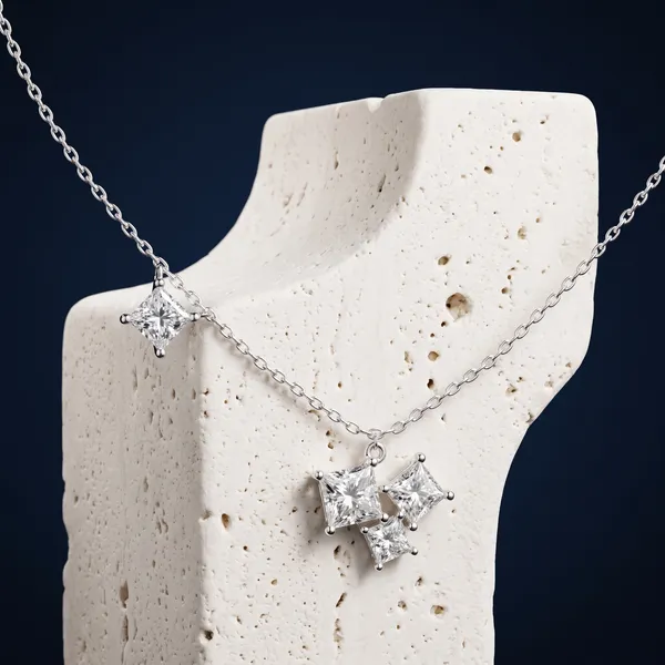 Silver_Rhodium_Plated_Sterling_Silver_Diamond_Cluster_Pendant_Necklace_For_Women