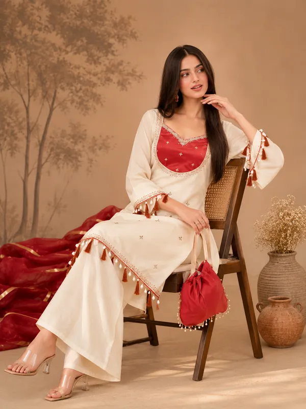 Ivory_&_Red_Embroidered_Festive_Co-Ord_Set