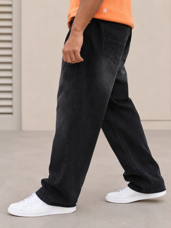 Black_Cotton_Regular_Fit_Jeans_For_Men