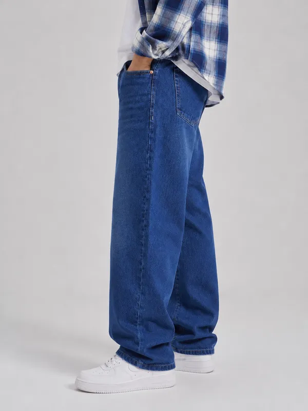 Blue_Cotton_Relaxed_Loose_Fit_Jeans_For_Men
