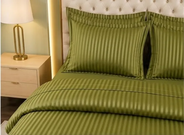 Green_Cotton_Bedsheet_For_Bedding