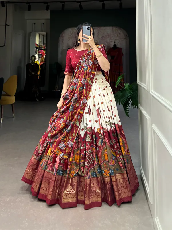 Designer_White_&_Cream_Floral_Printed_Lehenga_Choli_Set_with_Ethnic_Printed_Dupatta