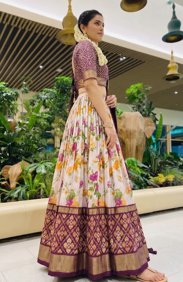 Wine_And_Pink_Patola_Print_With_Foil_Work_Dola_Silk_Lehenga_Choli_For_Women_Pack_Of_2
