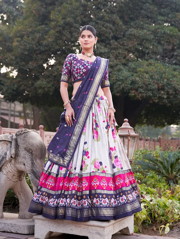 Elegant_Navy_Blue_&_White_Floral_Printed_Lehenga_Choli_Set_with_Ethnic_Border,_Golden_Detailing_&_Designer_Dupatta