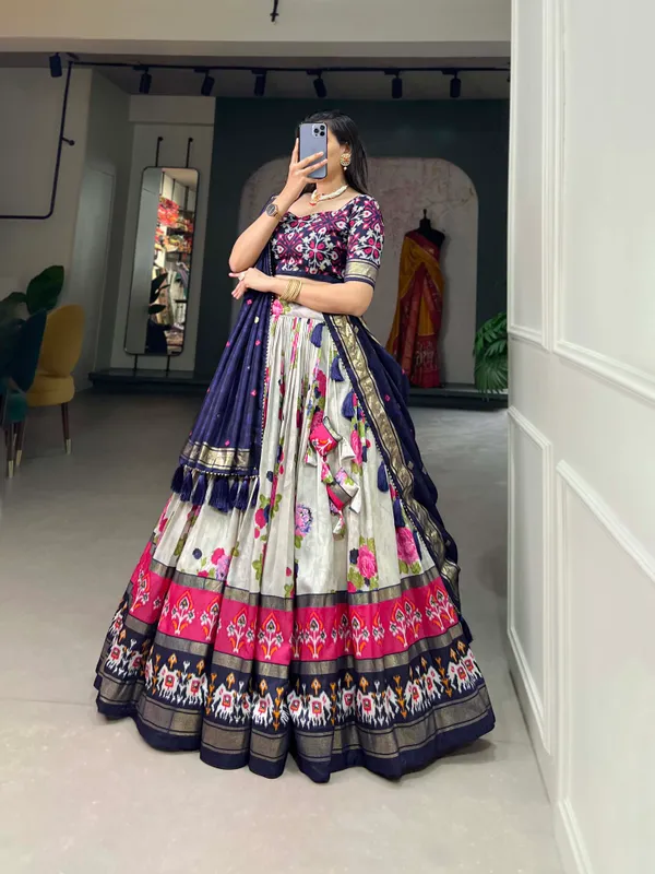 Elegant_Navy_Blue_&_White_Floral_Printed_Lehenga_Choli_Set_with_Ethnic_Border,_Golden_Detailing_&_Designer_Dupatta
