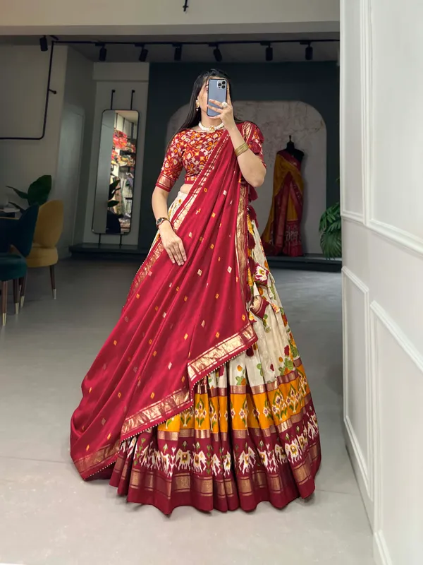 Elegant_Red_&_White_Printed_Lehenga_Choli_Set_with_Traditional_Floral_Border_&_Matching_Dupatta