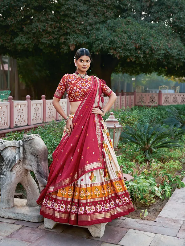 Elegant_Red_&_White_Printed_Lehenga_Choli_Set_with_Traditional_Floral_Border_&_Matching_Dupatta