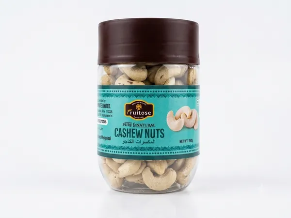 Pure_Organic_And_Nutrient_Rich_Cashew